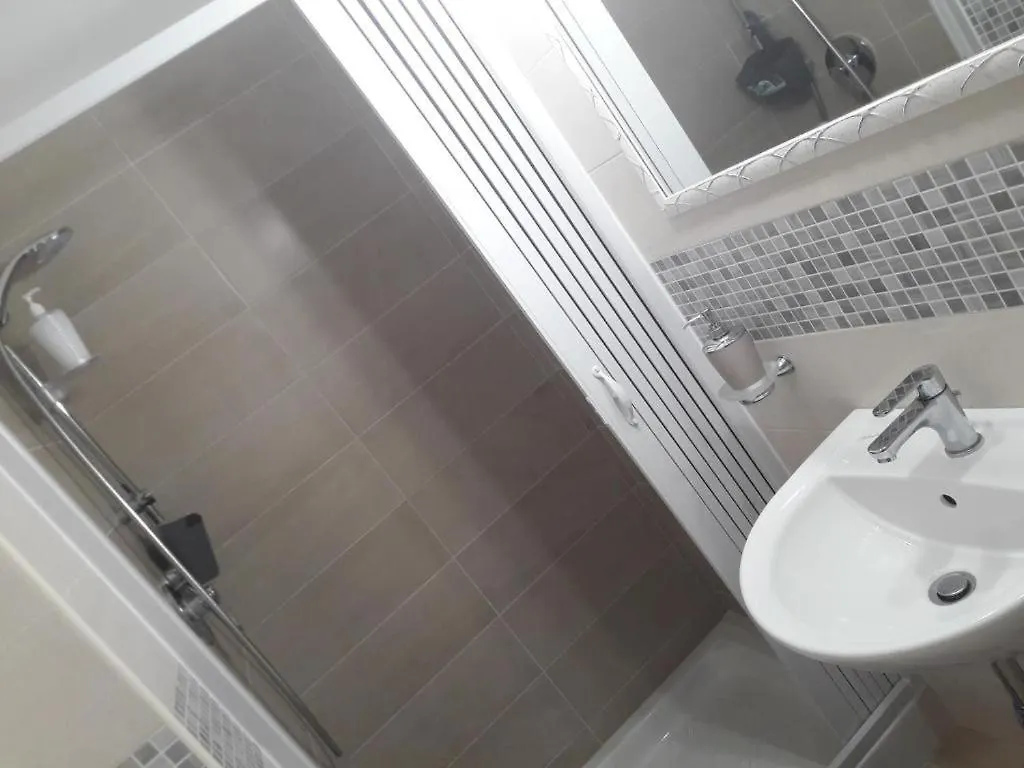 The Twins Rooms In Trapani 2 Guest house