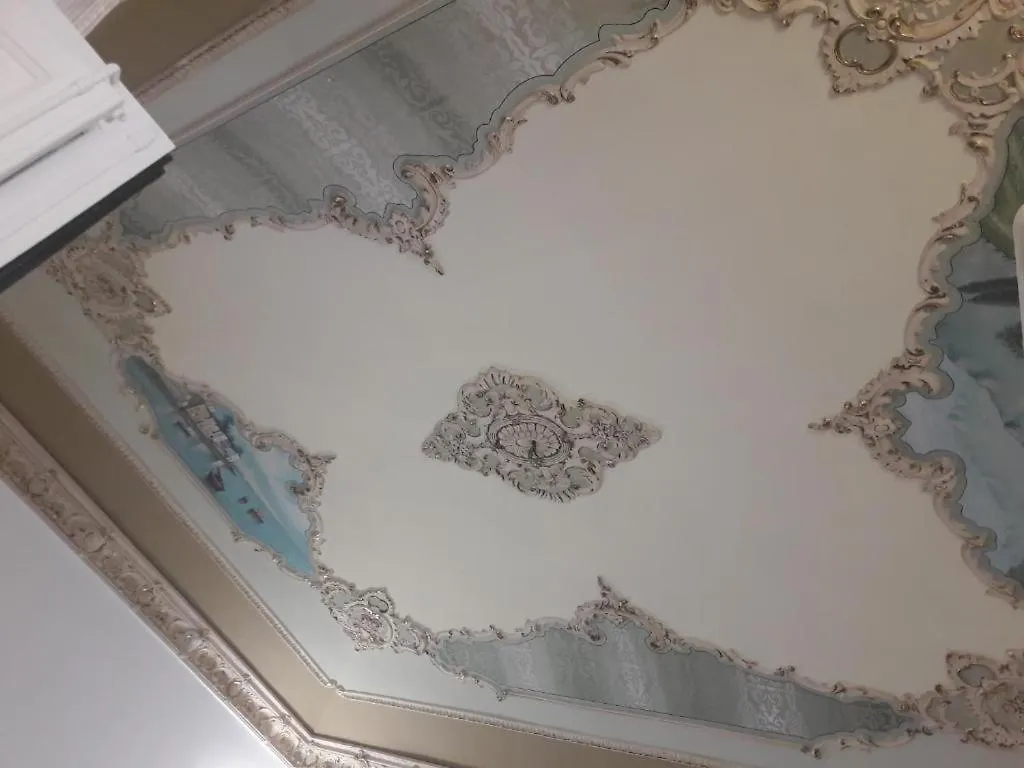 The Twins Rooms In Trapani 2 0*,  Italy